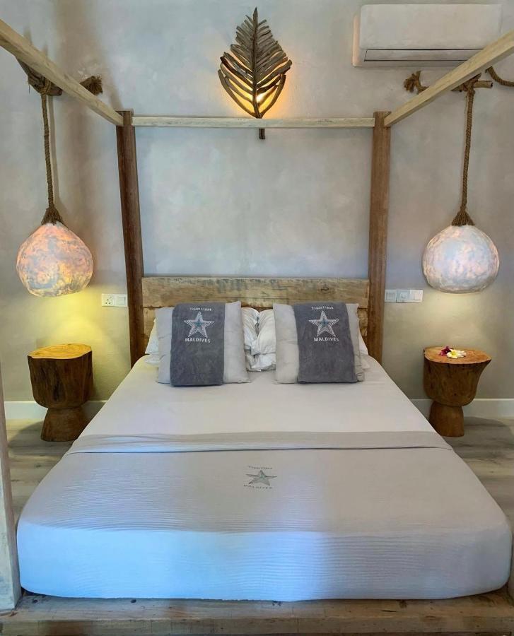 Thari Fushi Luxury Maldivian Experience Hotel Thinadhoo  ภายนอก รูปภาพ